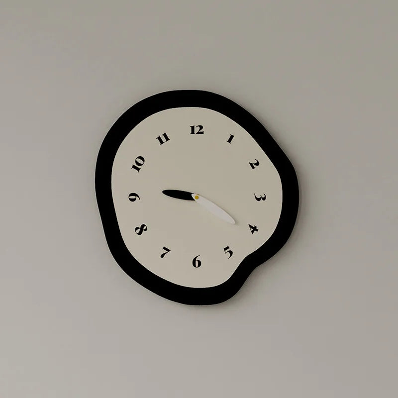 NNEOBA MOMO Scandinavian Wall Clock